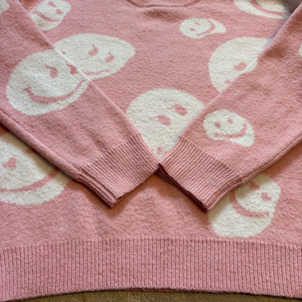 Forever 21 Pink & White Miles of Smiles Knit Pullover Sweater Size Small - Picture 7 of 12